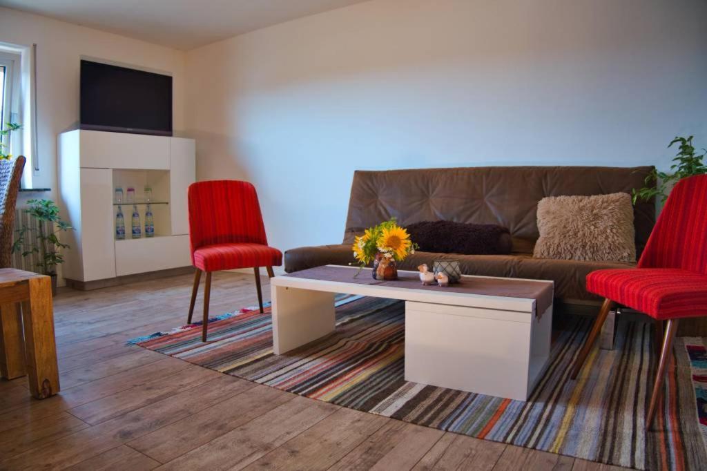 Ferienwohnung-M8 Im Schoenen Werratal Jestadt ภายนอก รูปภาพ